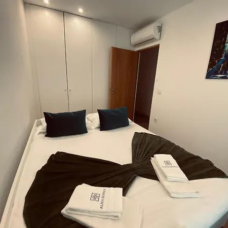 Vakantiehuis Francos Family House Porto