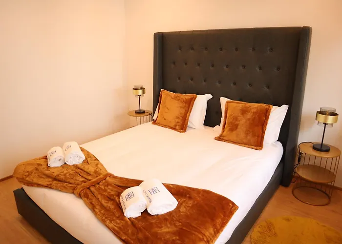 Francos Family House *